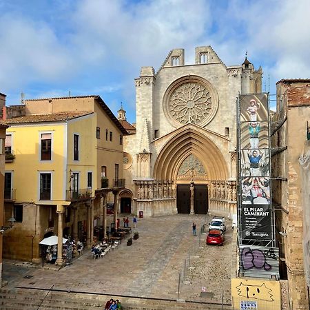 Acogedor Apartamento Enfrente De La Catedral Appartement Tarragona Buitenkant foto